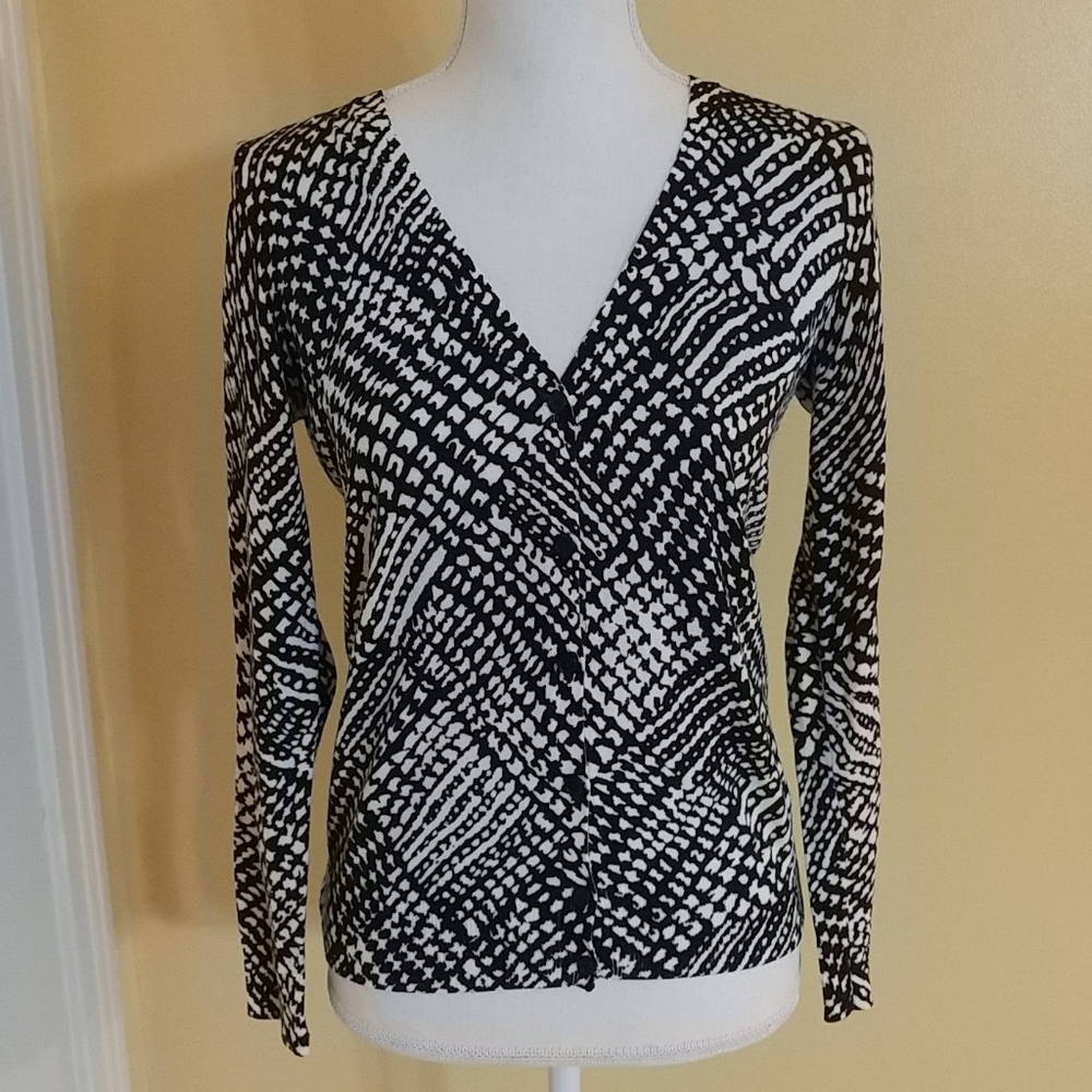 TALBOTS Petites Lightweight Cardigan Sweater XS XSP